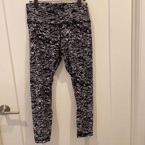 Lululemon Wunder Under